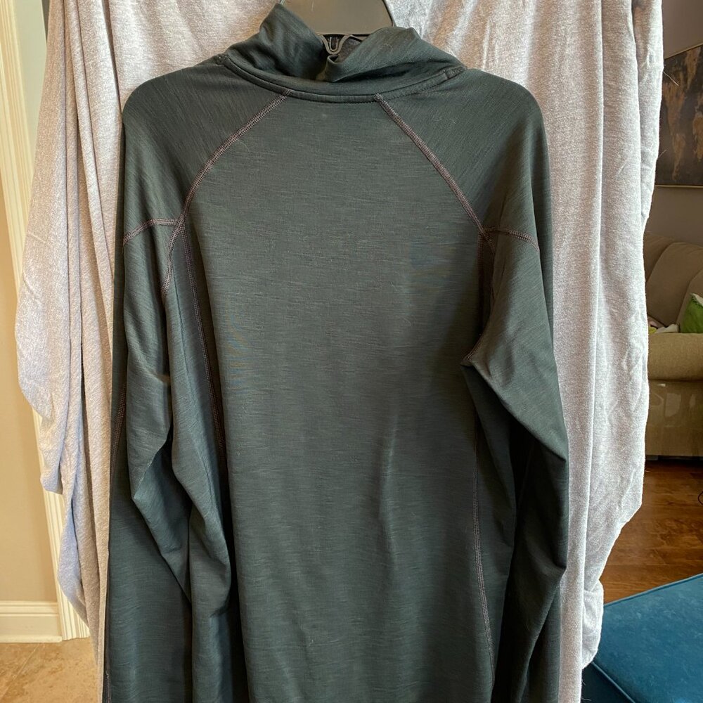 Under Armour Jacket Women’s Small Heat Gear Zip Pullover Dri-fit Lightweight MED - Picture 2 of 5